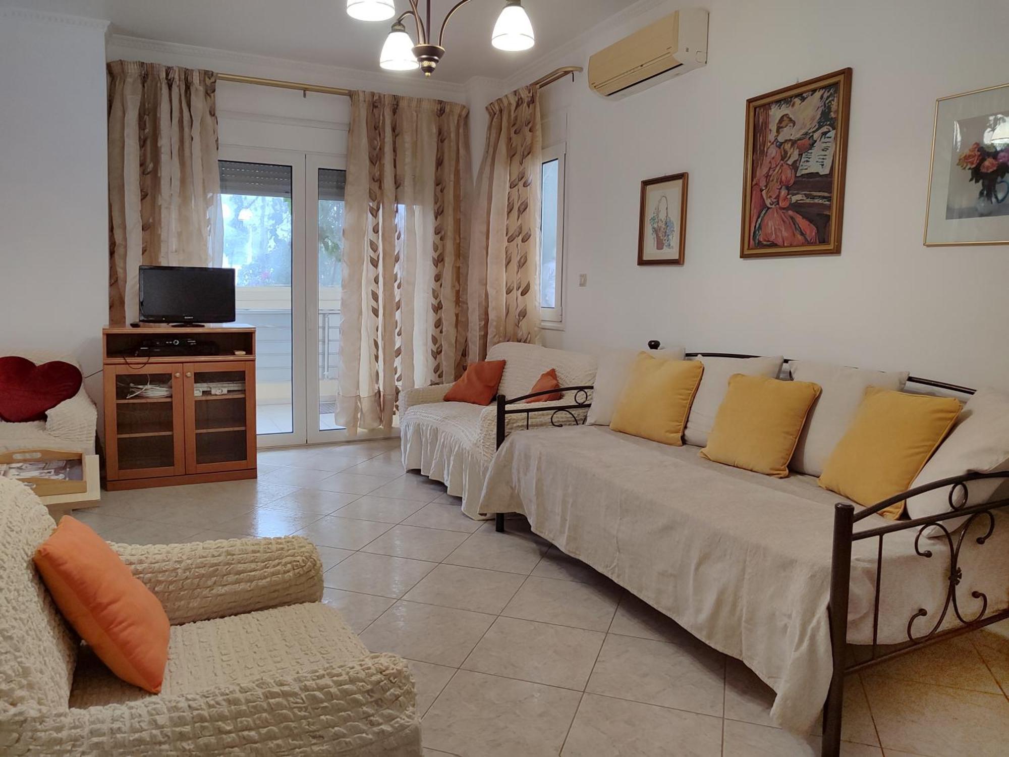 Georgia'S Family Apartment Kandiye Dış mekan fotoğraf