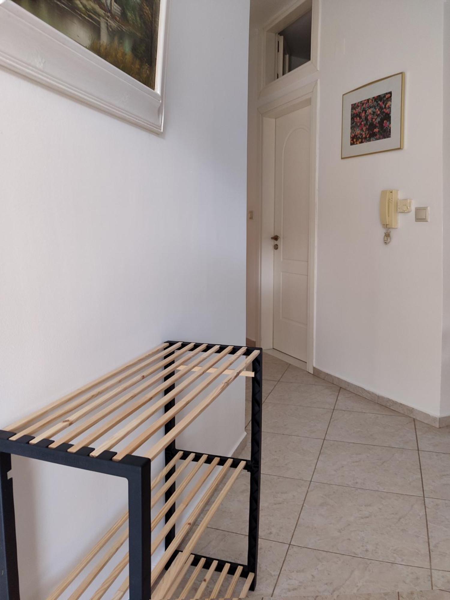Georgia'S Family Apartment Kandiye Dış mekan fotoğraf