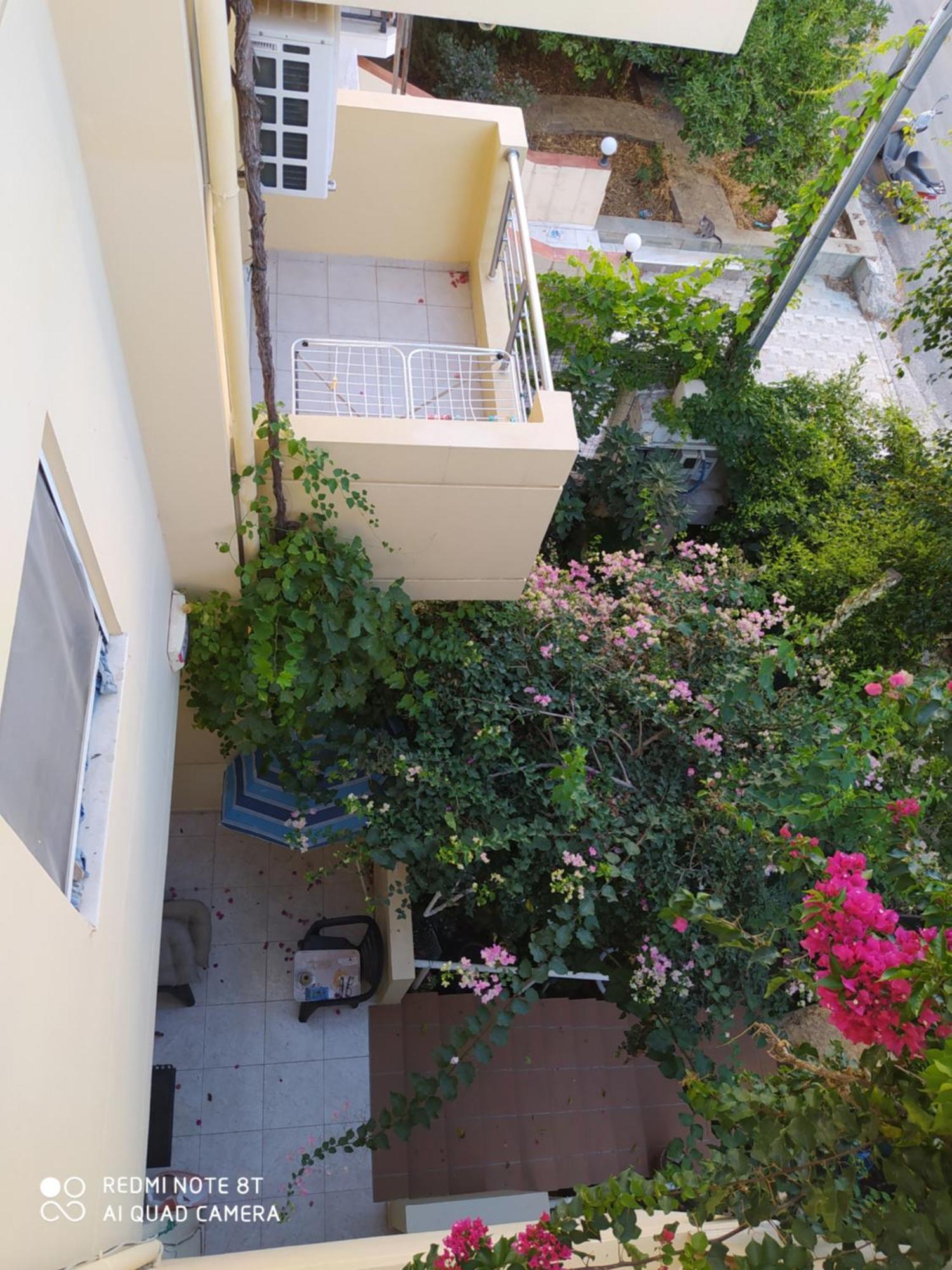 Georgia'S Family Apartment Kandiye Dış mekan fotoğraf